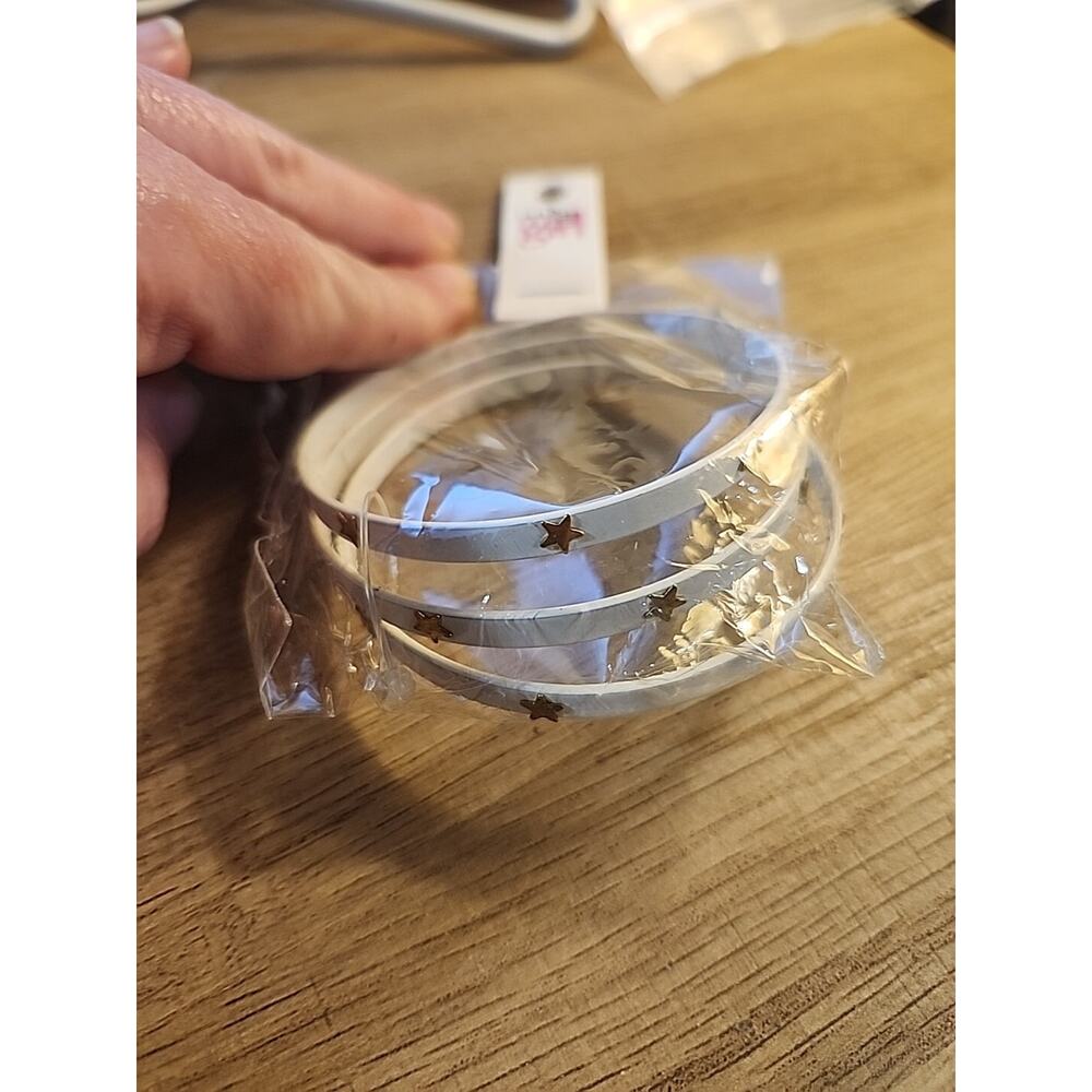 Mia Girl Kim Min Sun Bangle Slip-On Bracelets White Color Southwest Set of 3